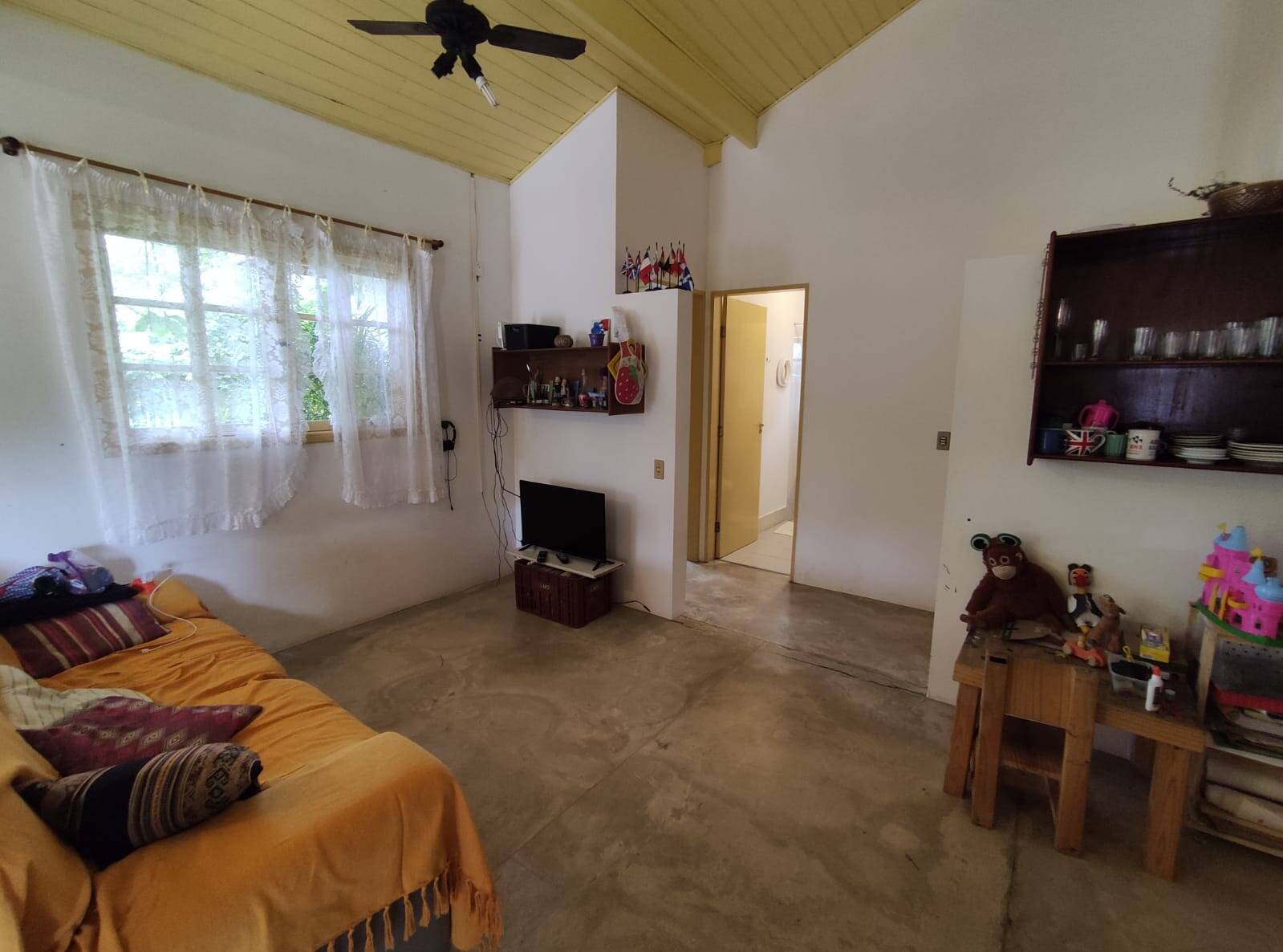 Casa à venda com 3 quartos, 360m² - Foto 5