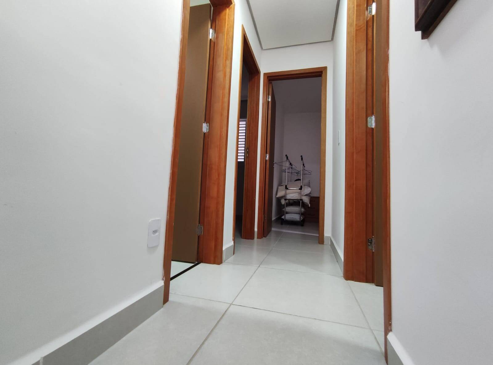 Apartamento à venda com 3 quartos, 60m² - Foto 22