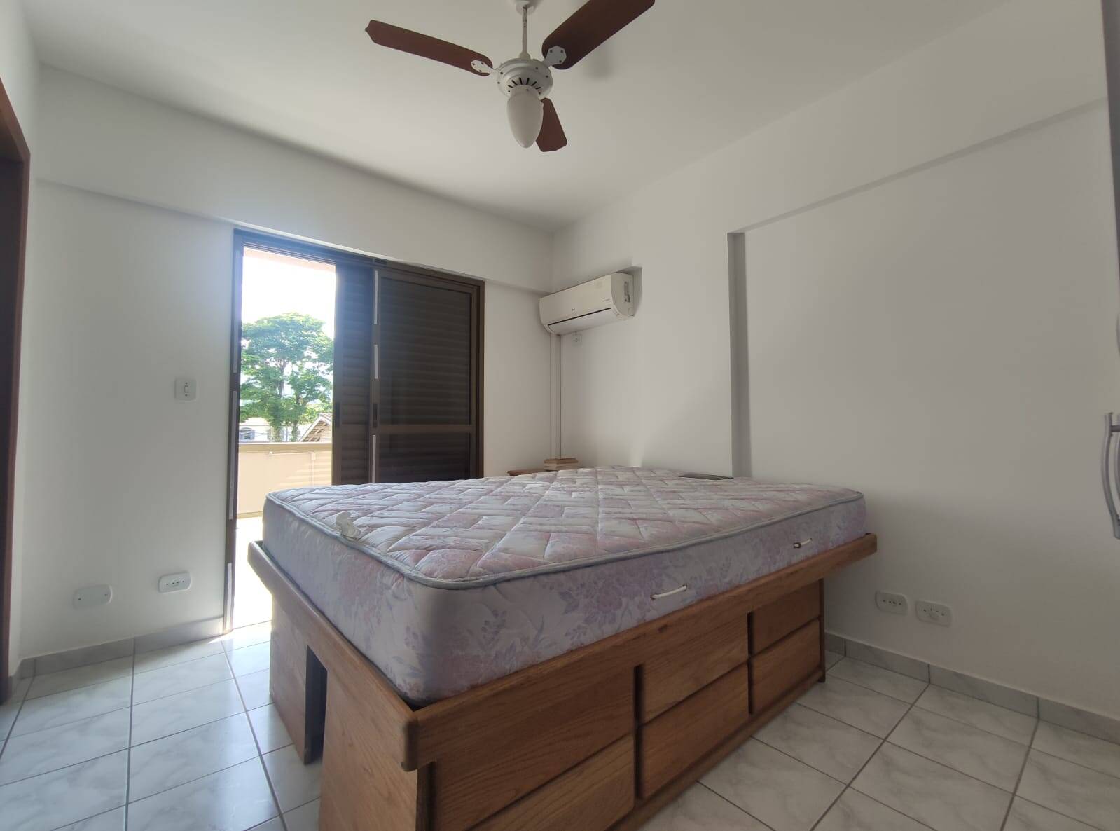 Apartamento à venda com 2 quartos, 85m² - Foto 12