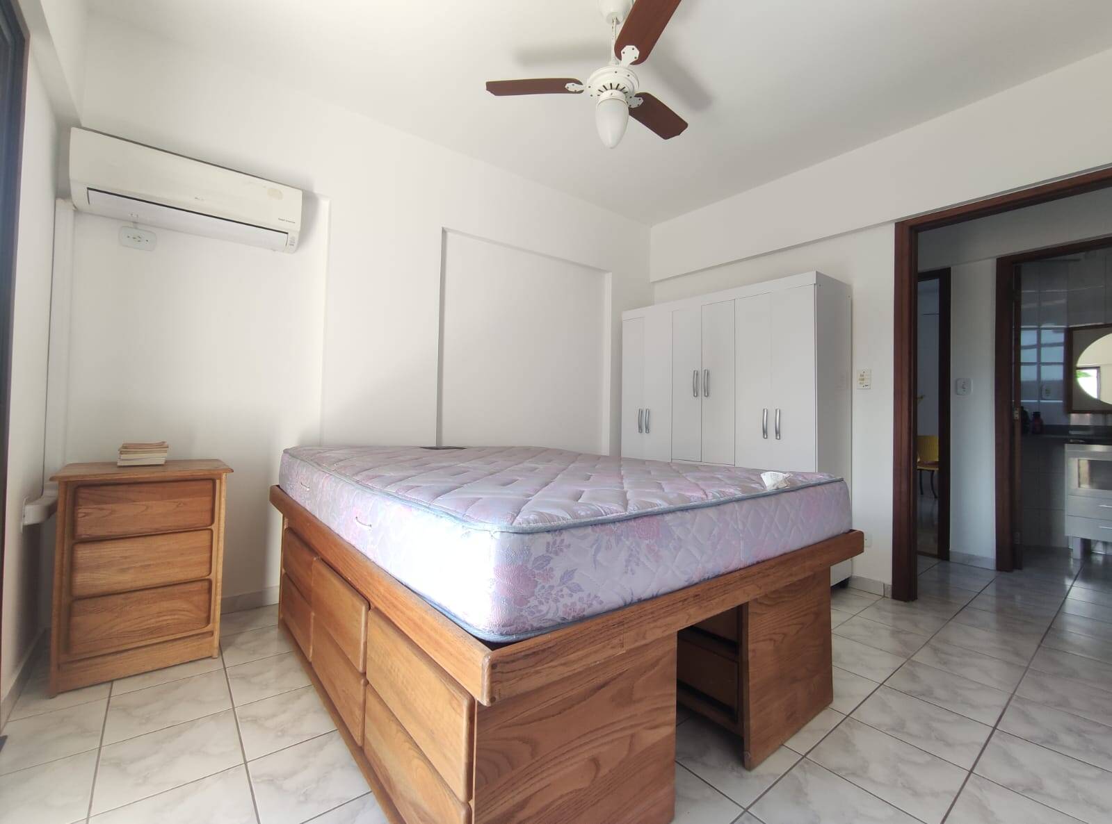 Apartamento à venda com 2 quartos, 85m² - Foto 13