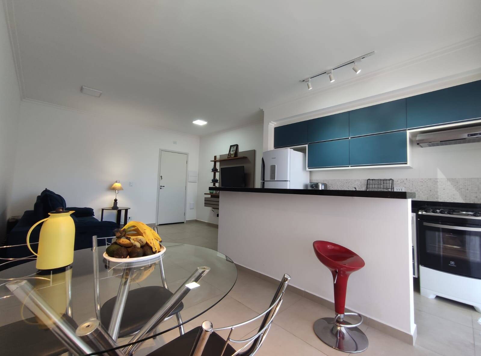 Apartamento à venda com 2 quartos, 70m² - Foto 15