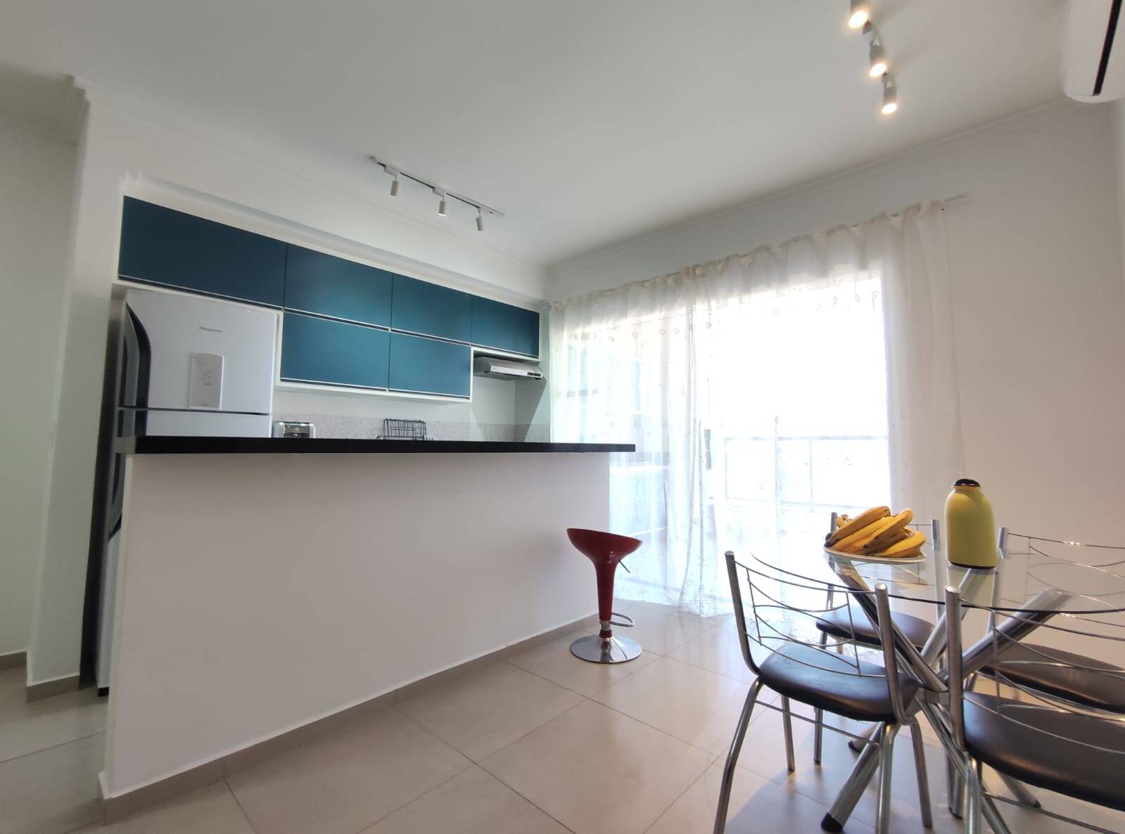 Apartamento à venda com 2 quartos, 70m² - Foto 13