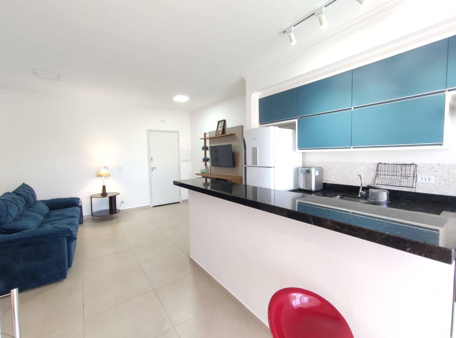 Apartamento à venda com 2 quartos, 70m² - Foto 19