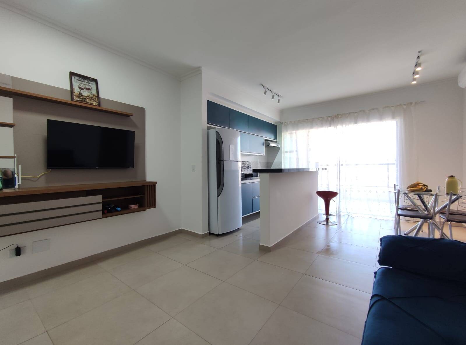 Apartamento à venda com 2 quartos, 70m² - Foto 21