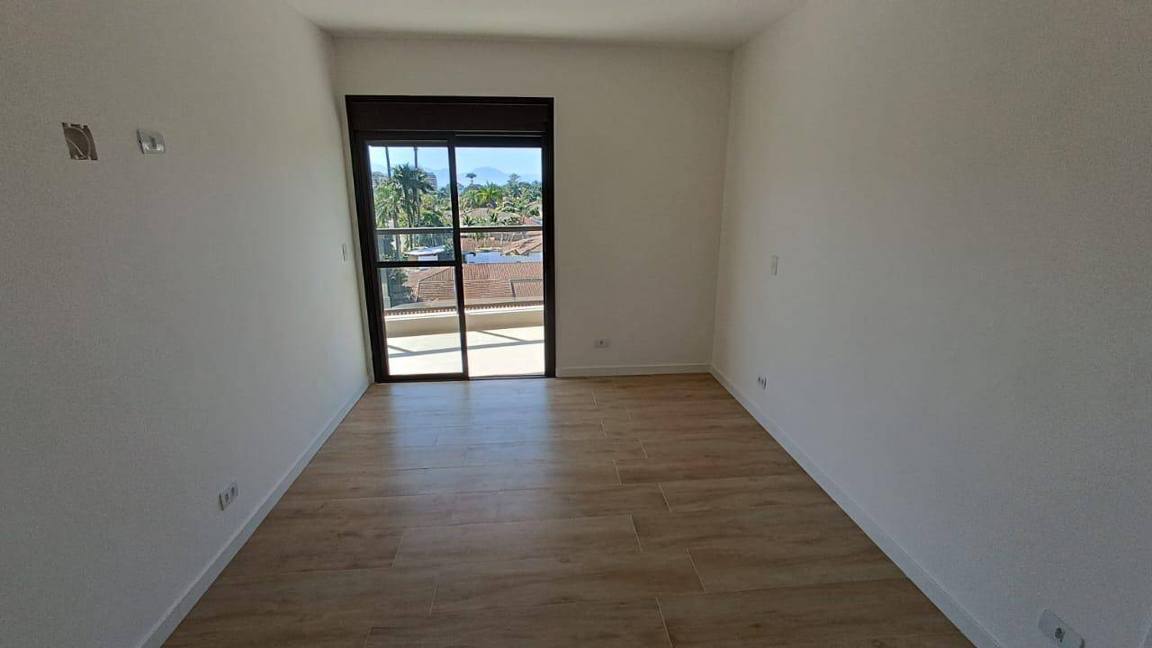 Apartamento à venda com 3 quartos, 108m² - Foto 15