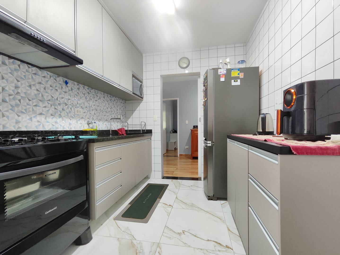 Apartamento à venda com 3 quartos, 87m² - Foto 4