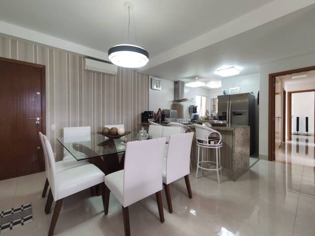 #154 - Apartamento para Venda em Ubatuba - SP